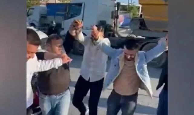 Yolun ortasında horon tepenleri görünce TIR’ı bırakıp böyle koştu