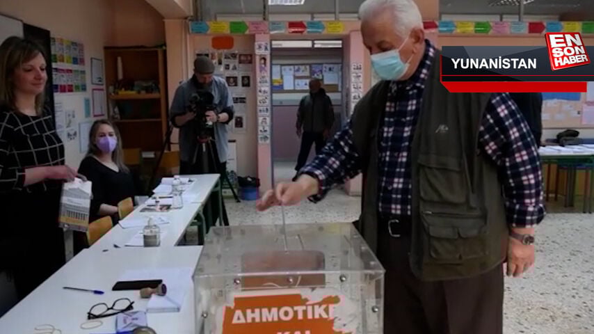 Yunanistan’da seçmenler genel seçim için sandık başında