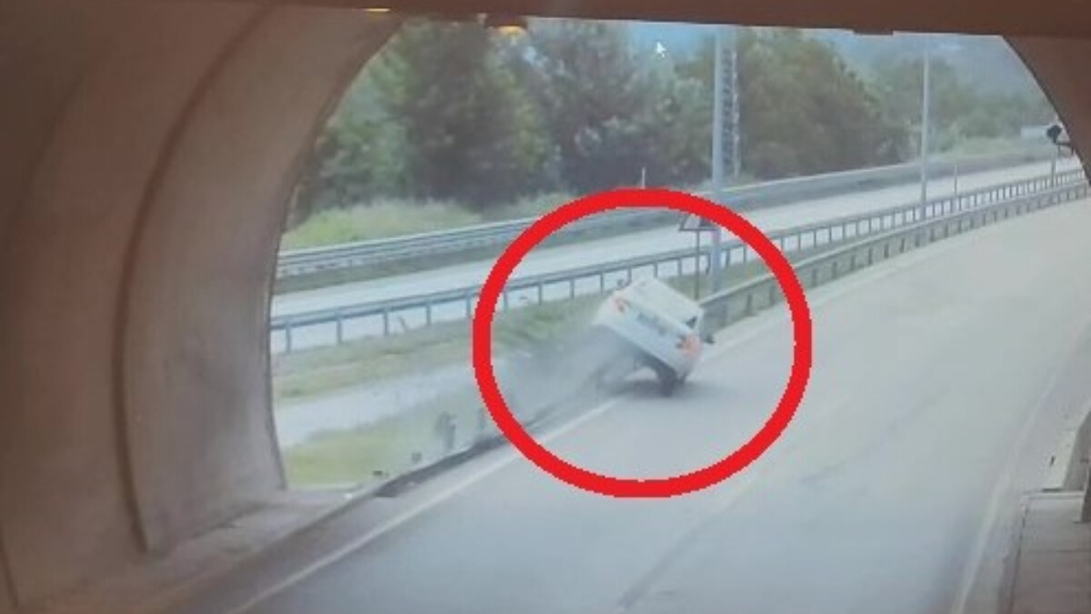 Amasya’da ilginç kaza: İki teker üstünde metrelerce ilerledi