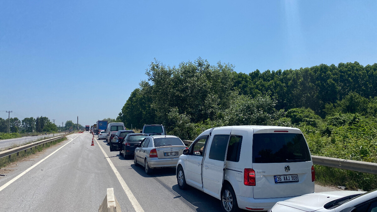 Ankara İstanbul istikametinde kaza: 10 kişi yaralandı