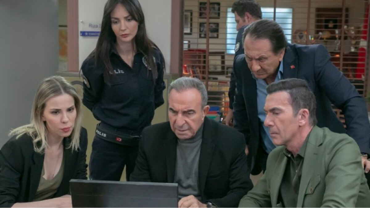 Arka Sokaklar seyircisi yıkılacak! Geri dönüyor ama o eksik…