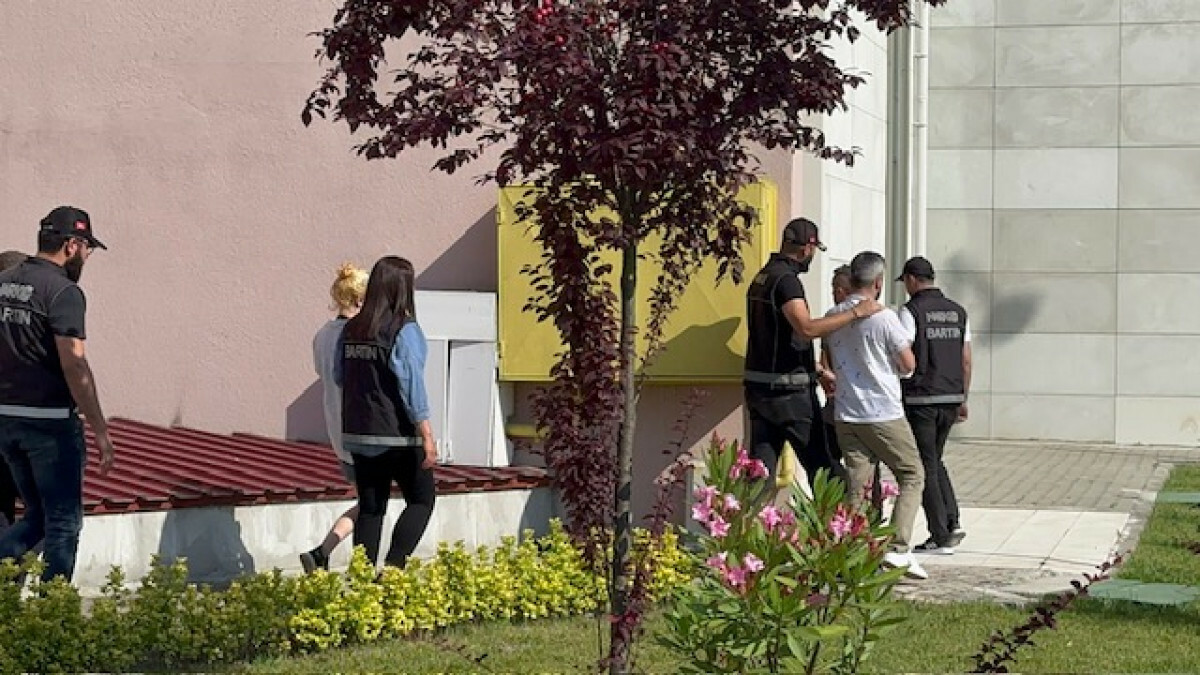 Bartın merkezli 3 ilde uyuşturucu operasyonu: 5 tutuklama