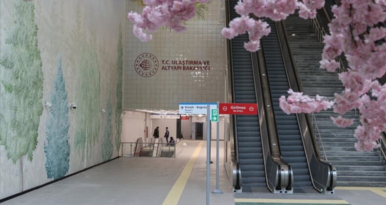 Başakşehir-Kayaşehir Metro Hattı’nı 1 milyona yakın kişi kullandı