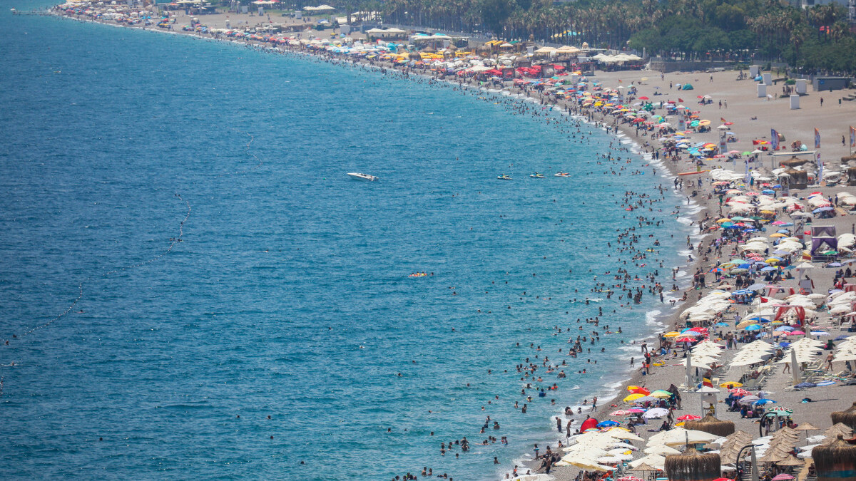 Bayramın gözdesi sahiller: Tesisler doluluğa yaklaştı