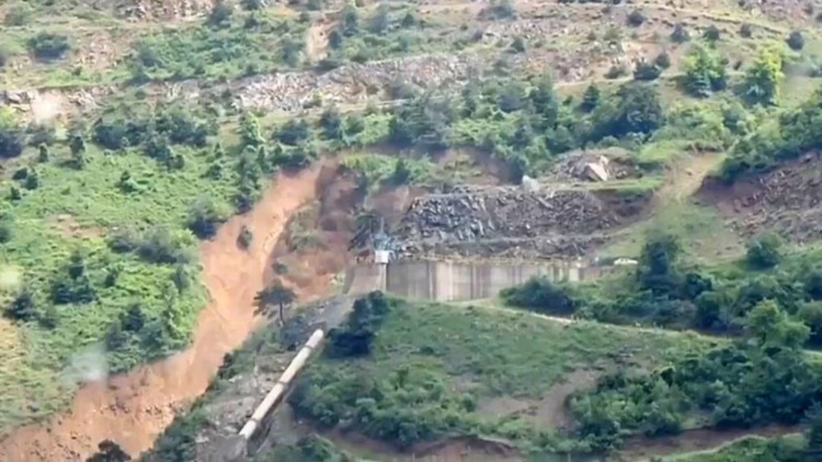 Bolu’da sağanak yağış heyelana neden oldu!