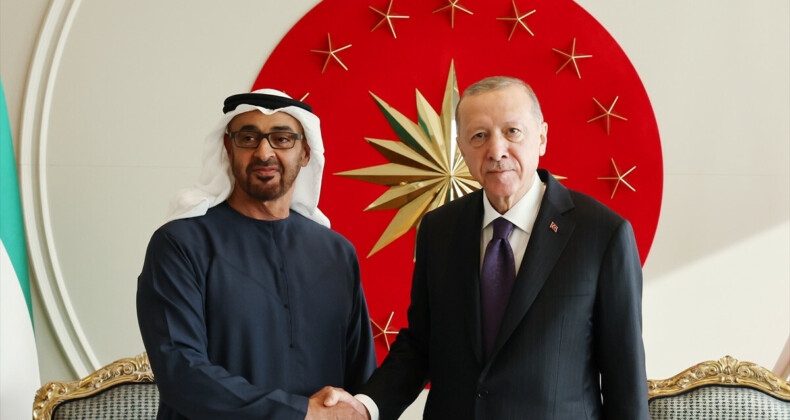 Cumhurbaşkanı Erdoğan, BAE Devlet Başkanı Muhammed bin Zayed ile bir araya geldi