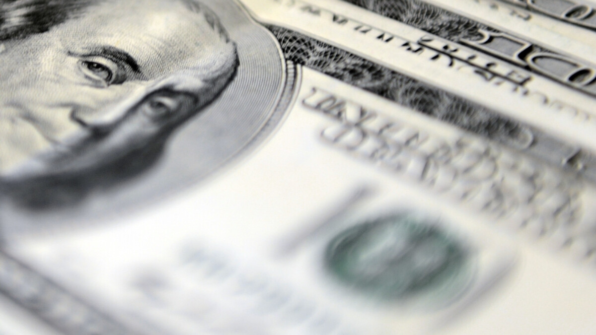 Döviz fiyatları artışını sürdürüyor! Sterlin 30 liraya dayandı