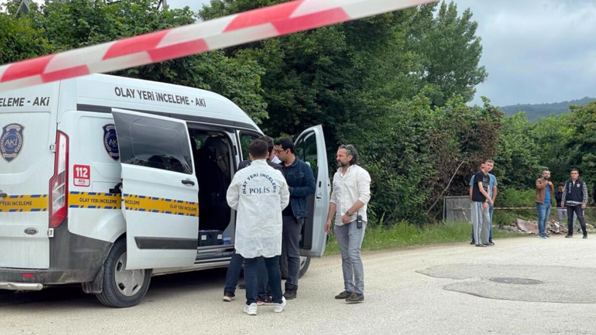 Düzce’de kendisini döven oğlunu öldürdü