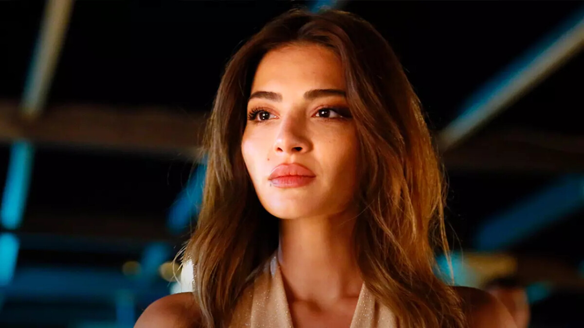 Ego’nun Sibel’i Melisa Aslı Pamuk’tan iddialı dekolte! “Altay bunu beğendi”