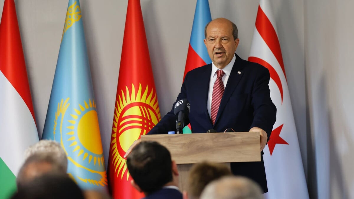 Ersin Tatar, Türk Dünyası Parlamenterler Vakfı’nda konuştu