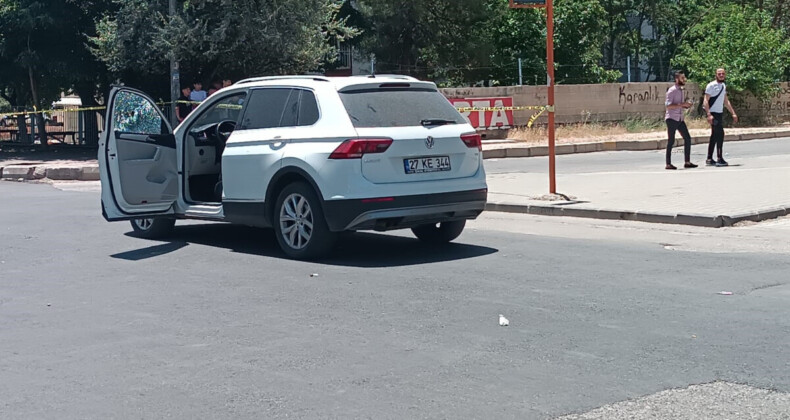 Gaziantep’te karısının ve kayınpederinin bulunduğu araca kurşun yağdırdı: 2 ölü