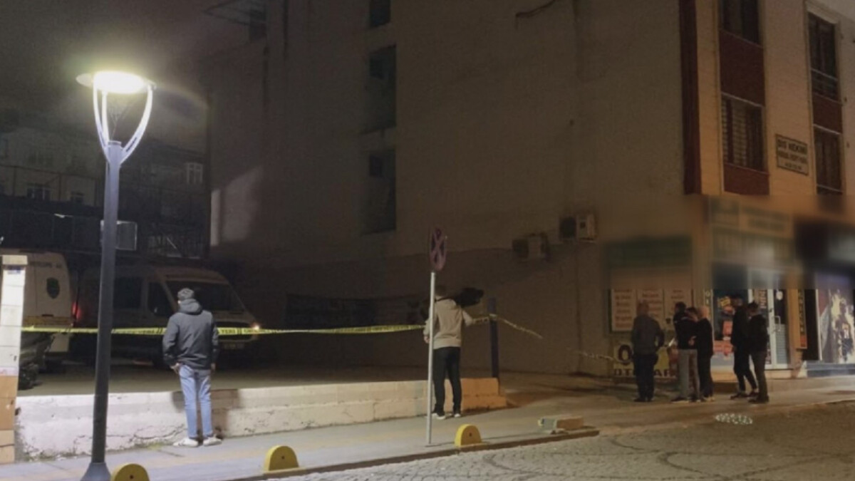 Gölcük’te oto yıkamacıyı bıçaklayarak öldüren şüpheli tutuklandı