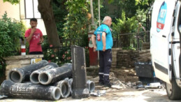 İstanbul’da patlayan doğalgaz borusunun başında sigarayla bekledi