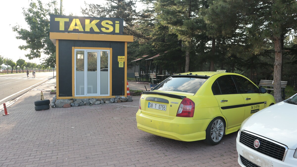 Kayseri’de taksicilerin yolcu kavgası kanlı bitti: 1 ölü