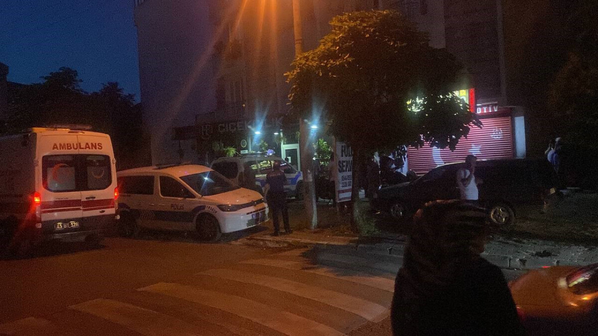 Kocaeli’de baba, oğlunu boğazından bıçaklayarak öldürdü