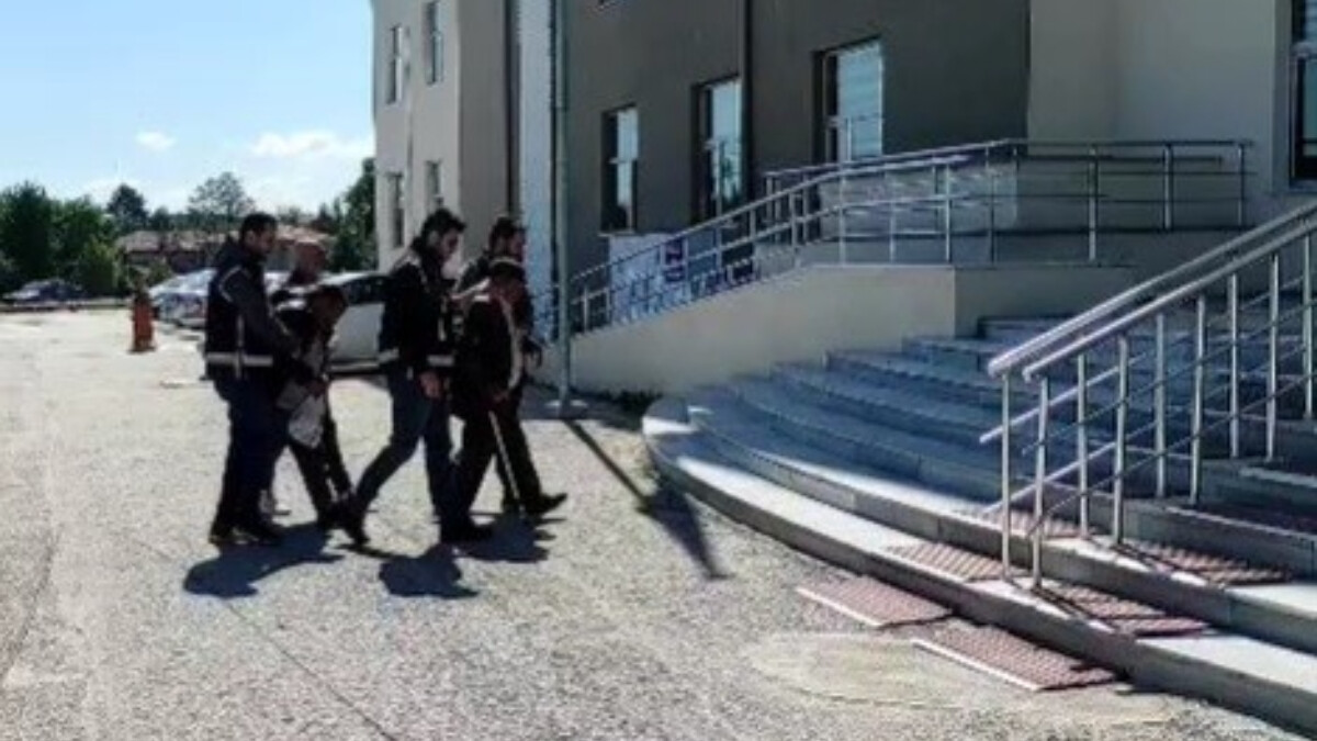 Konya’da çökertilen çetenin bastonlu lideri görenleri hayrete düşürdü