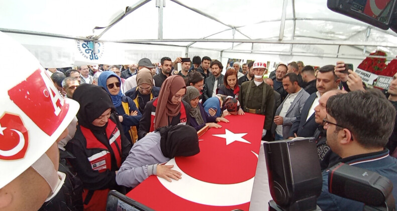 Konyalı şehit son yolculuğuna uğurlandı