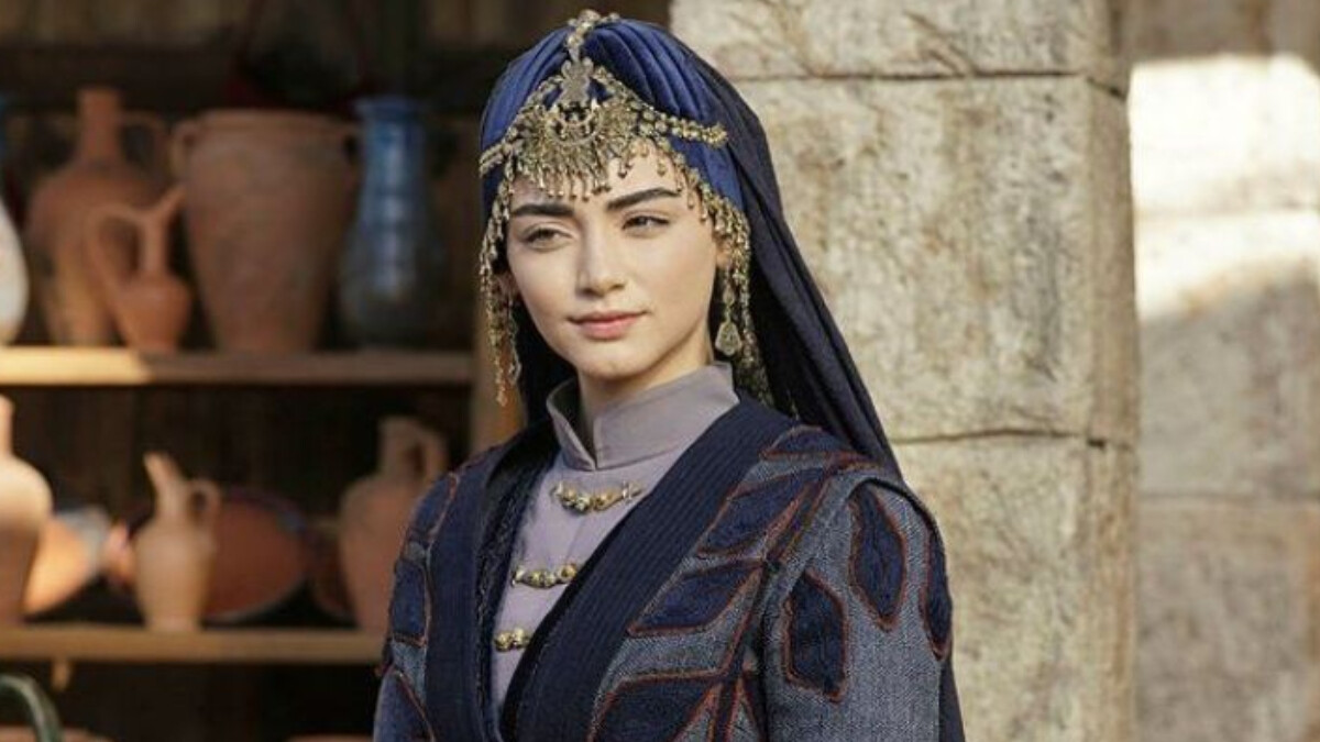 Kuruluş Osman’ın Bala’sı havuza girdi, bayramlık pozlar verdi! “Hay Maşallah”