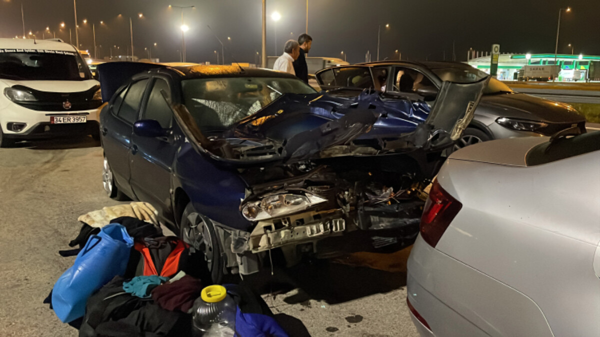 Kuzey Marmara Otoyolu’nda kaza: Araçlar kontak kapattı