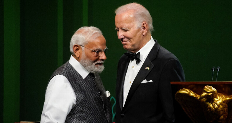 Modi’nin onuruna yemek veren Biden’dan ilginç hareketler