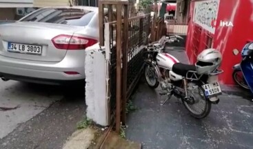 Motosiklet çalan hırsızı tekmeyle durdurdu