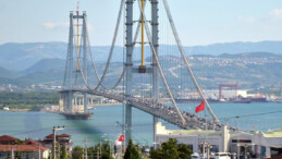 Osmangazi Köprüsü’nden geçen araç sayısı rekor kırdı
