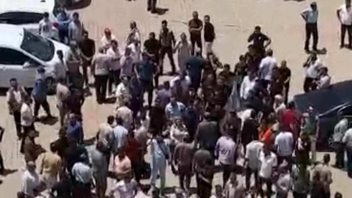 Şanlıurfa’da servisçilerin başkanlık seçiminde kavga