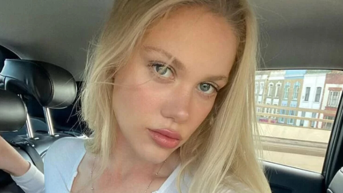 Serel Yereli dekolteyi abarttı, yorumları kapattı! “Süt emojisi yeterli”