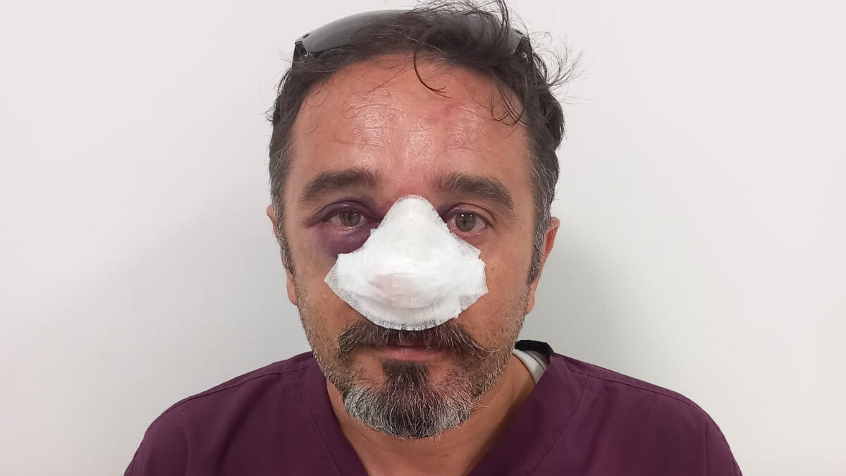 Tarsus Devlet Hastanesi’nde iki temizlik personeli darbedildi