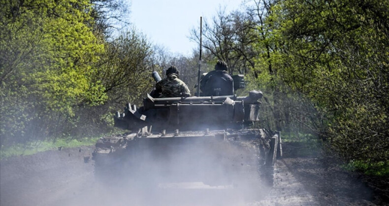 Ukrayna’dan Bahmut açıklaması: 1400 metre ilerledik