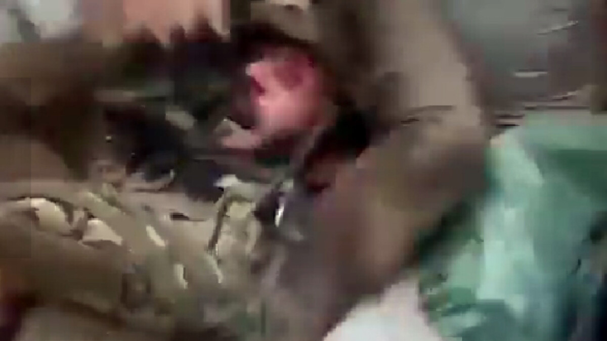 Ukraynalı asker, savaş sırasında şok geçirdi