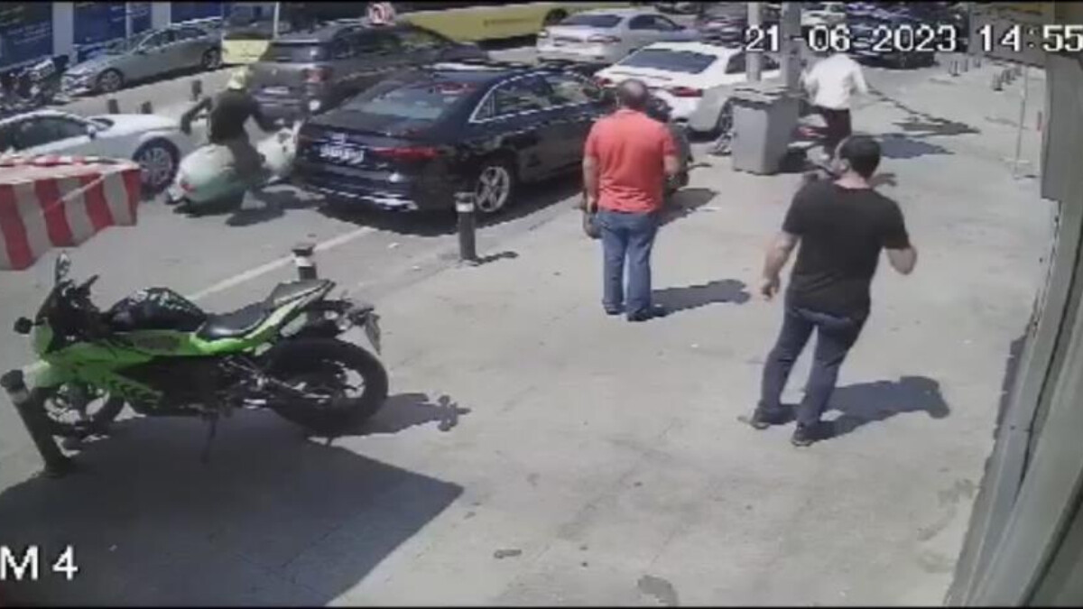 Ünlü oyuncu Görkem Sevindik trafik kazası geçirdi