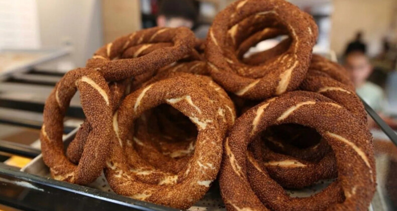 Uşak’ta simit ve pideye zam! Simit 5 liradan 6 liraya çıktı