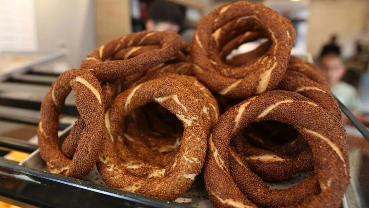 Uşak’ta simit ve pideye zam! Simit 5 liradan 6 liraya çıktı