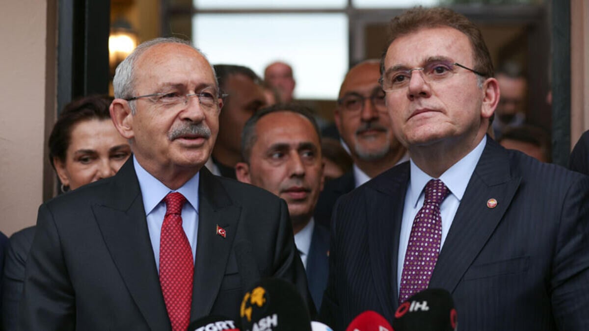 Vecdet Öz, muhalefeti eleştirdiği paylaşımında düzeltme yaptı