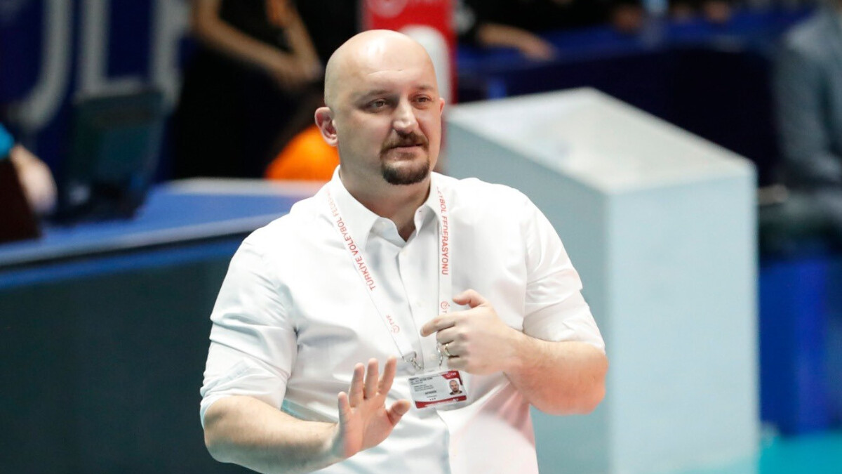 Yunan takım, Türk antrenörü Atatürk paylaşımı nedeniyle kovdu