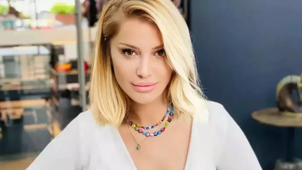 49’luk Songül Karlı Barbie oldu, pembe saçı ve dekoltesine yorum yağdı! “Olgun Barbie”