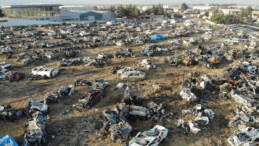 6 Şubat depremlerinde enkazdan çıkarılan otomobillerin akıbeti belli oldu