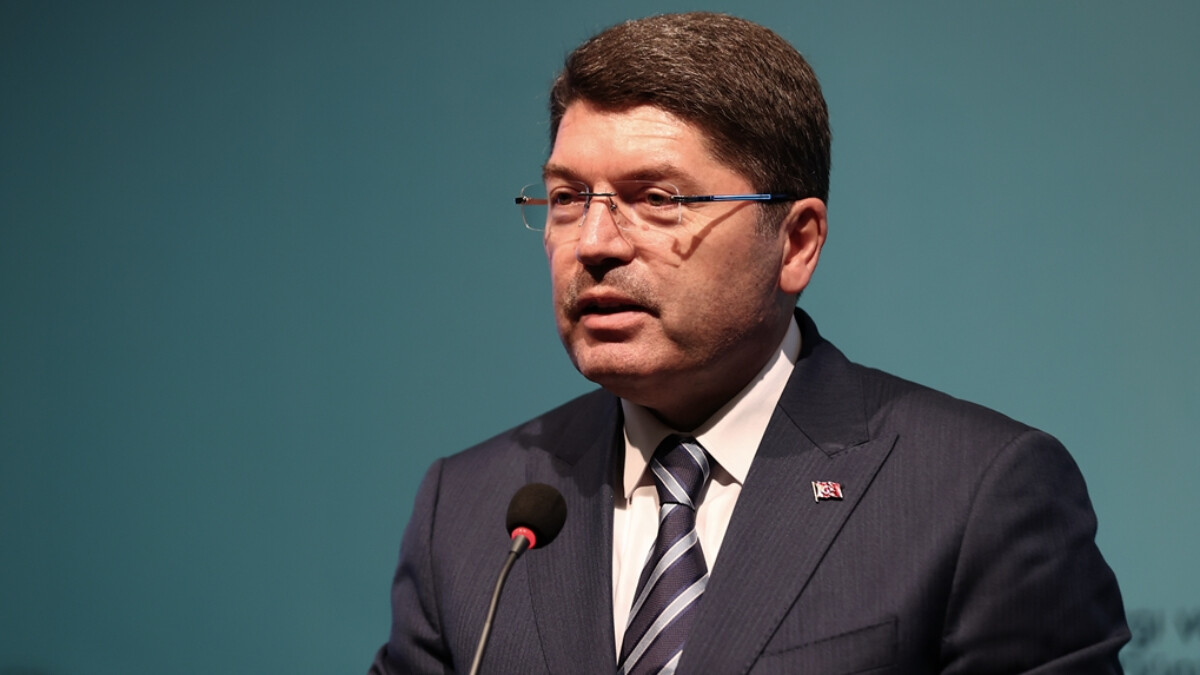 Adalet Bakanı Yılmaz Tunç: Bu millet demokratik bir anayasayı artık hak ediyor