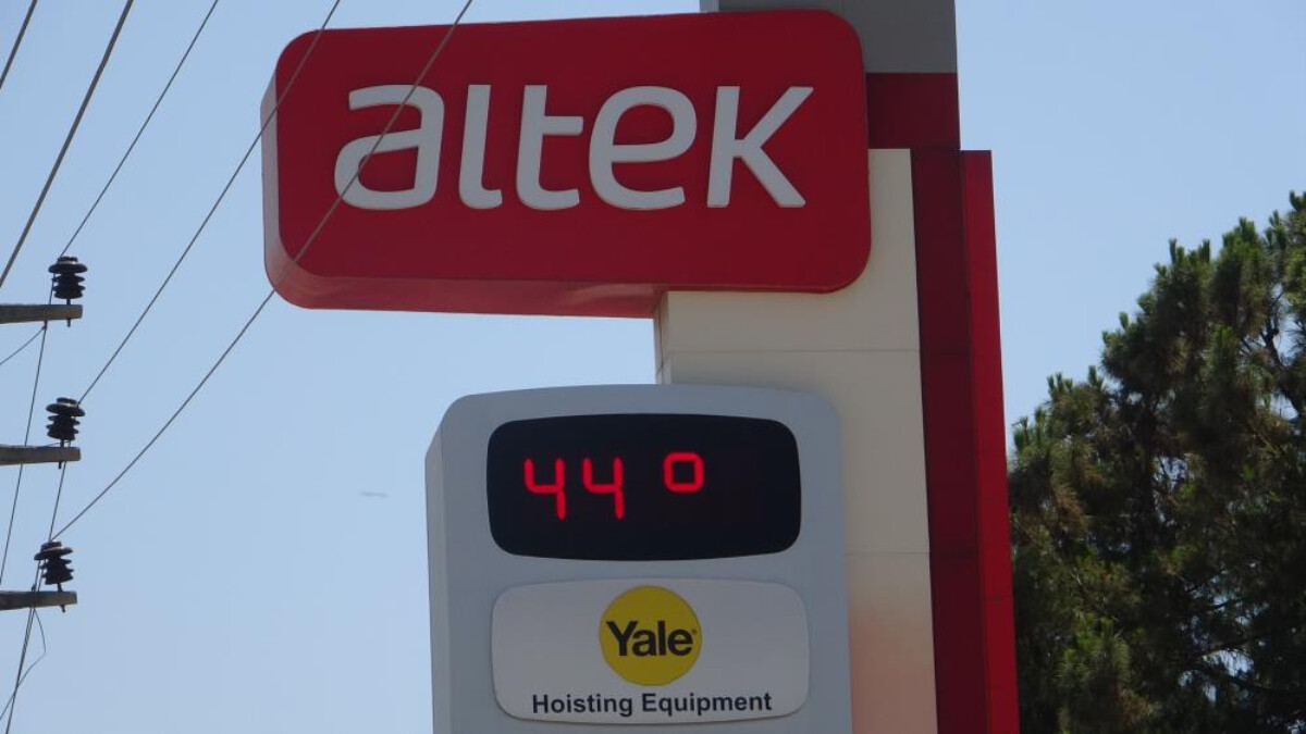 Adana’da sıcaklara karşı belediyeden güldüren anons