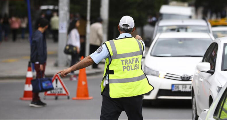 Ali Yerlikaya Kurban Bayramı’nda yaşanan kazaların nedenlerini açıkladı