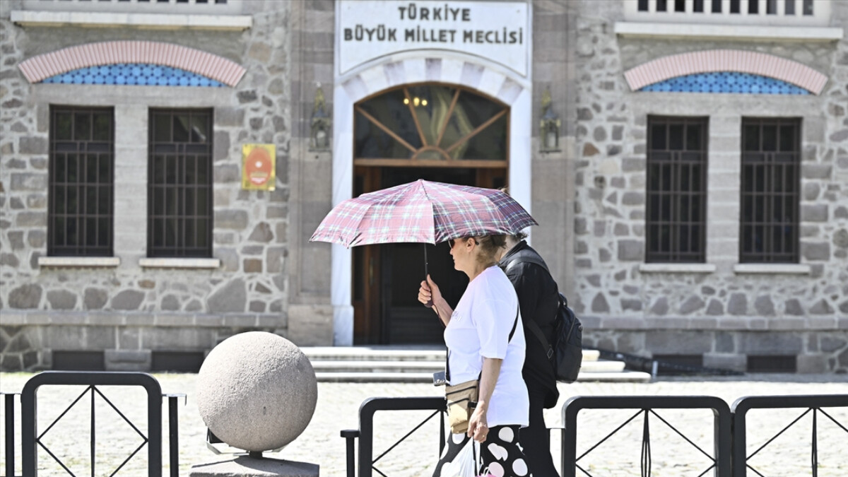 Ankara’da termometre 40 derecenin üzerine çıktı