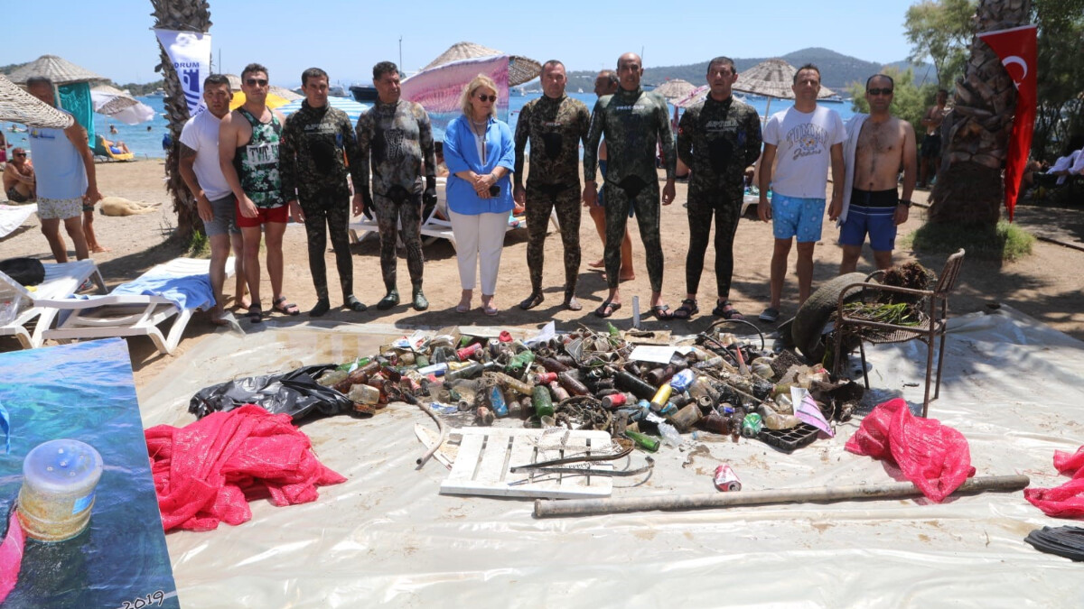 Bodrum’da denizin dibinden çıkanlar şaşkına çevirdi