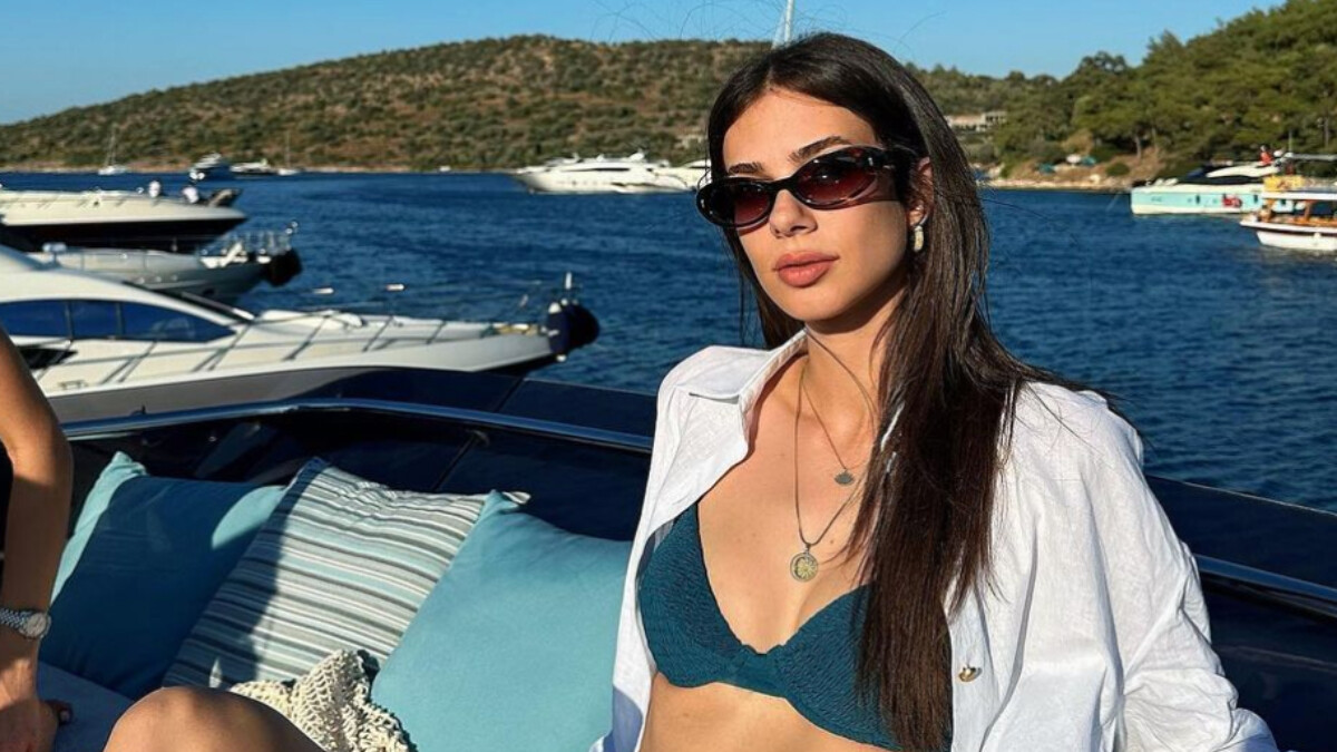 Defne Samyeli’nin kızı Deren Talu’dan bikinili paylaşım! ‘Yerli Kendall Jenner’