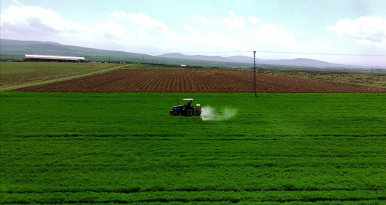 Deprem bölgesindeki tarımsal sulamaya 4 milyar liralık ek bütçe