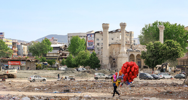 Depremin vurduğu Malatya’da iş yerleri yeniden yapılacak