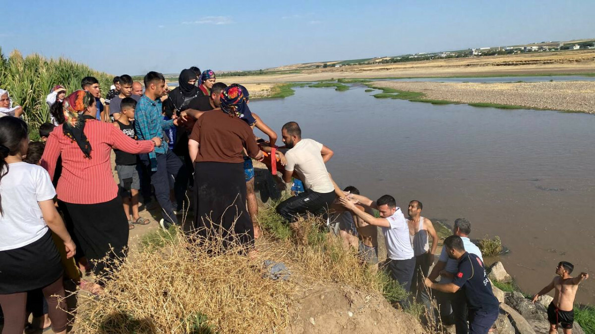 Diyarbakır’da 9 yaşındaki Ali serinlemek için girdiği Dicle Nehri’nde boğuldu