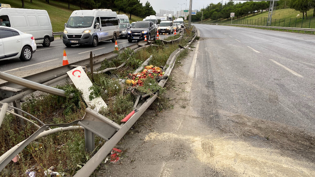 Esenyurt’ta kamyon kazası! 1 ölü 1 yaralı