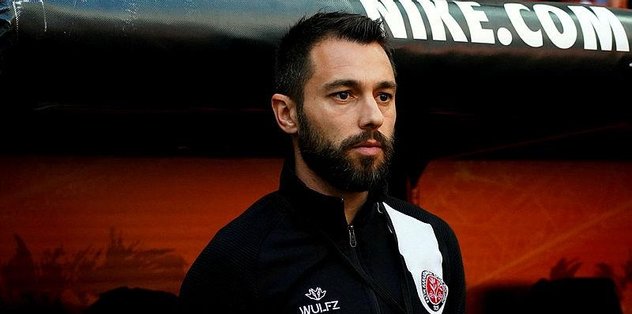 Fatih Karagümrük Alparslan Erdem ile yola devam edecek