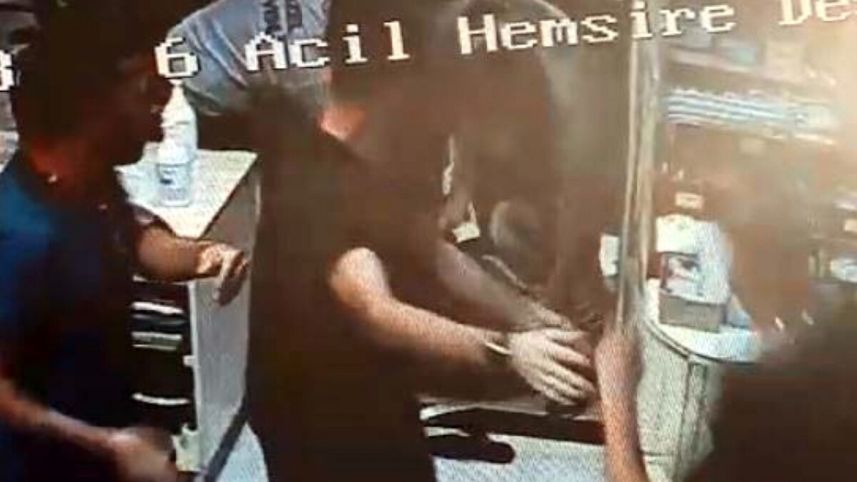 Gaziantep’te doktora hasta yakınları saldırdı